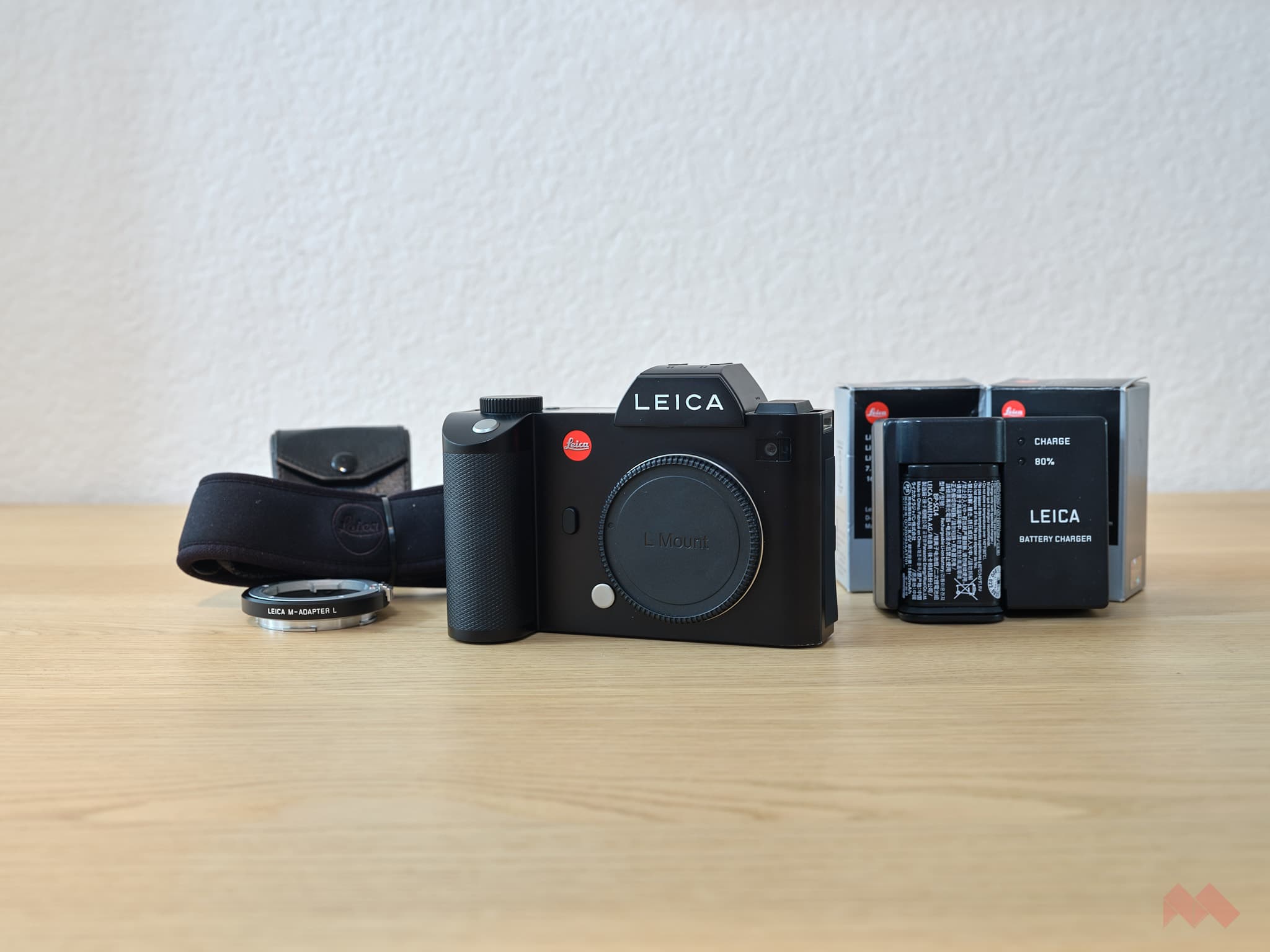 Leica SL 601 and Leica L-to-M Adapter