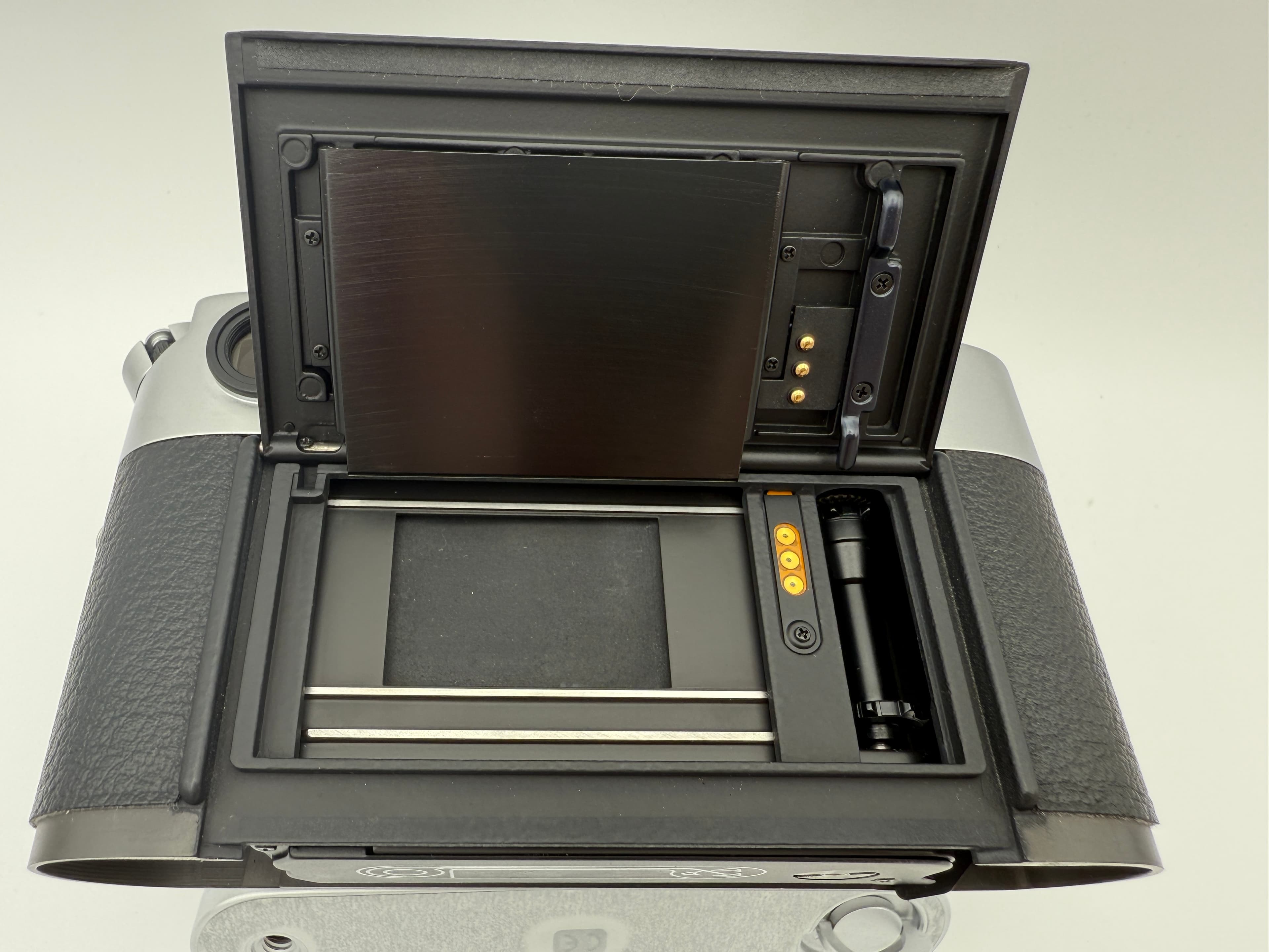 Leica M6 TTL .72 Silver - Image 9